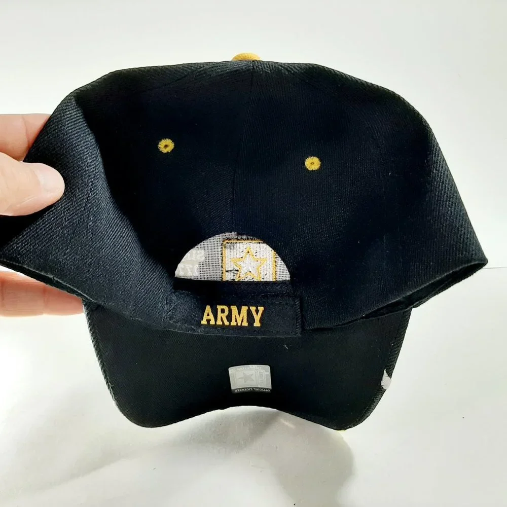 U.S. Army With Star Defending Freedom Military Ad